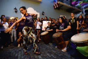 Plantón contra la violencia machista / Colectiva Feminista en Construcción / Ana María Abruña