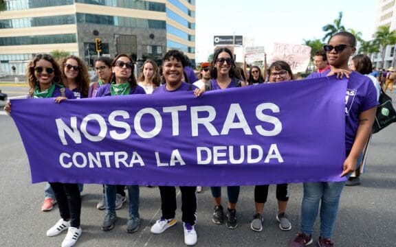 Colectiva Feminista en Construcción 8 de marzo / Ana María Abruña