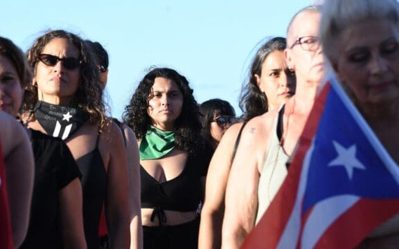 Foto de performance Un violador en tu camino Puerto Rico - Ana María Abruña Reyes