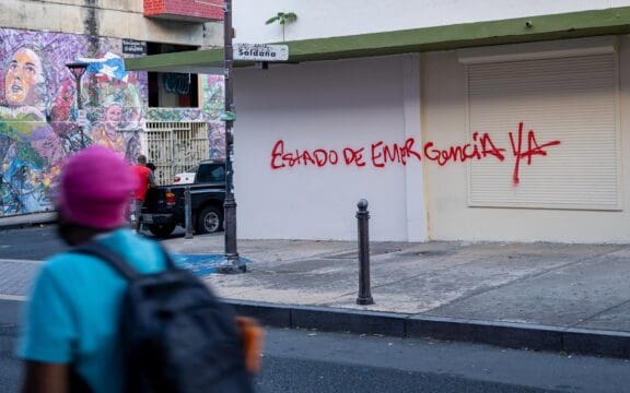 Estado de Emergencia / Foto por Claudia Carbonell