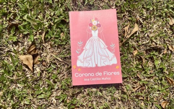 Corona de flores, de Ana Castillo Muñoz