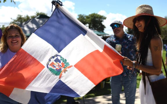 Bandera de República Dominicana en Barrio Obrero