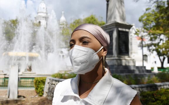 Retrato de Karina Torrez Ruiz, madre soltera de Villalba, diagnosticada con cáncer de seno.