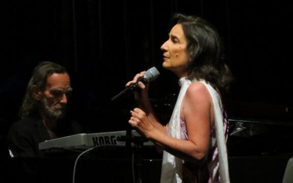 Zoraida Santiago y su hermano Tato Santiago